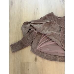 Women’s Sweater Pink Crew Neck Long Sleeve Pullover Size Small